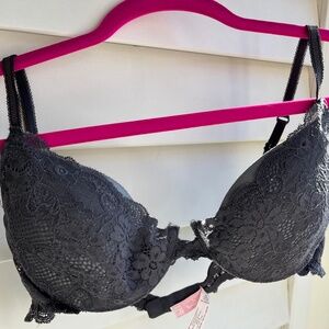 Victoria Secret IPEX Angels Bra LACE